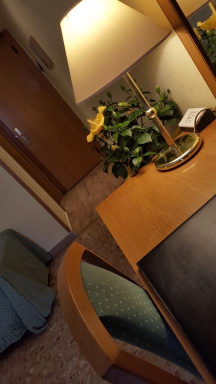 Nuovo Albergo Chieti Exteriör bild